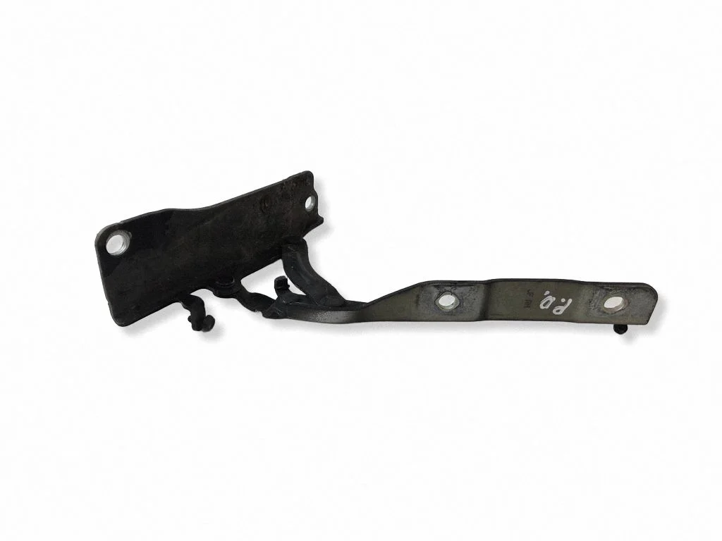 Mootorikapoti hinged – parem