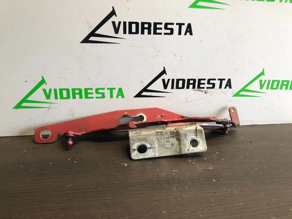 Engine bonnet/hood hinges – Volvo V60 (2011-2013)