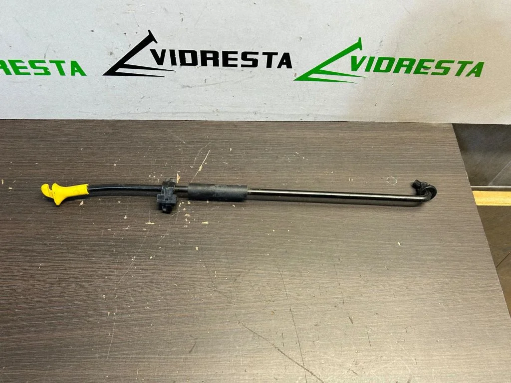 Engine bonnet/hood prop rod/strut