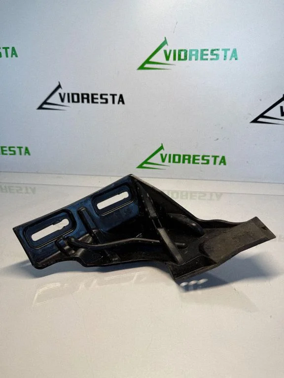 Fender mounting bracket 9828362580
