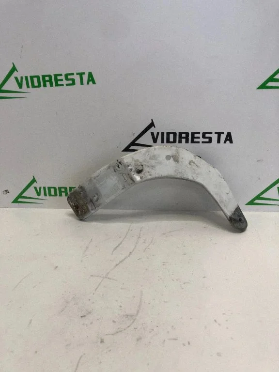 Fender mounting bracket – Citroen C4 Grand Picasso (2013-2018)