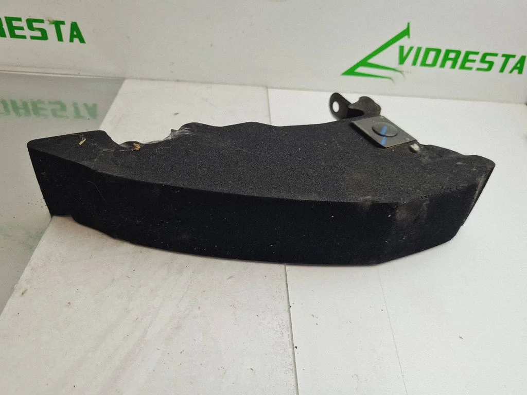 Fender foam support/seal