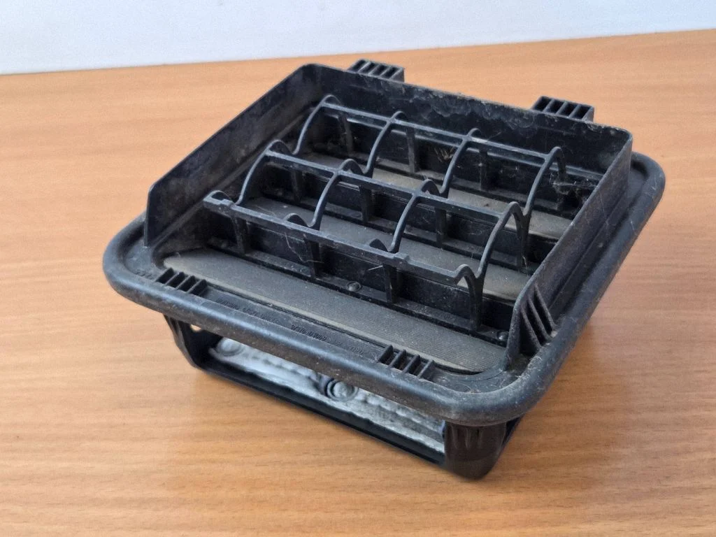 Ventilatsioonirest 97510D3000