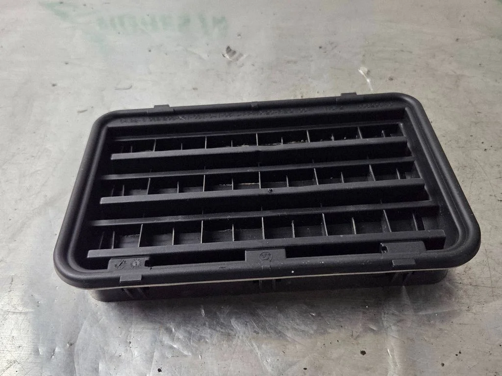 Quarter panel pressure vent – BMW 6 Series F06 Gran coupe (2012-2018)