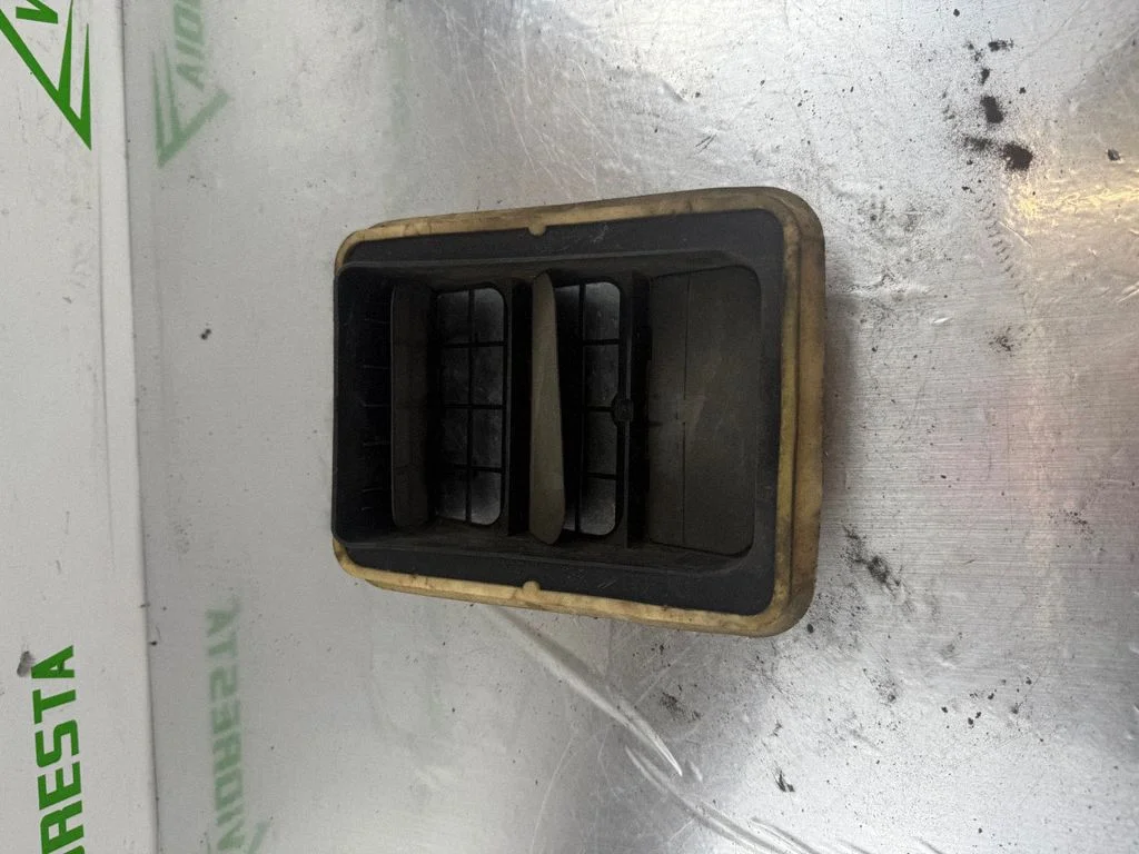 Ventilatsioonirest 96384903