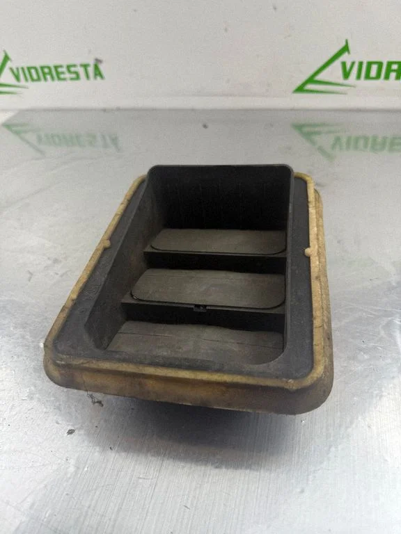 Ventilatsioonirest 96384903