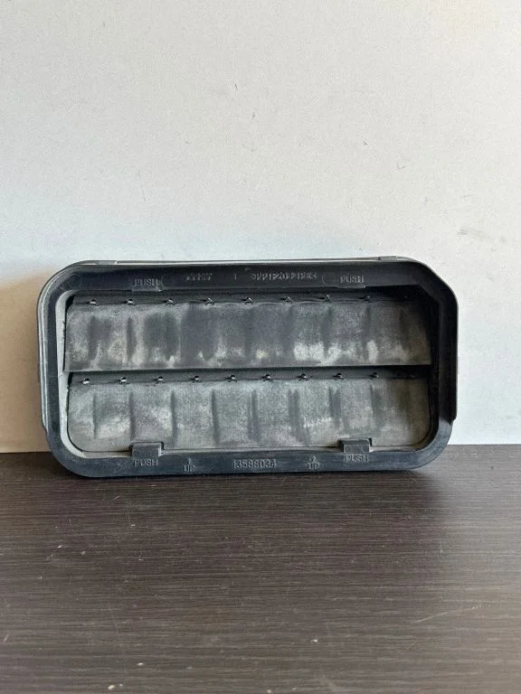 Ventilatsioonirest – Opel Astra K (2015-2021)