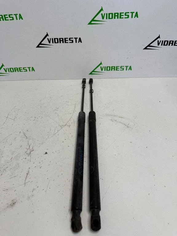 Aizmugurējā vāka amortizators JX7BA406A10AC