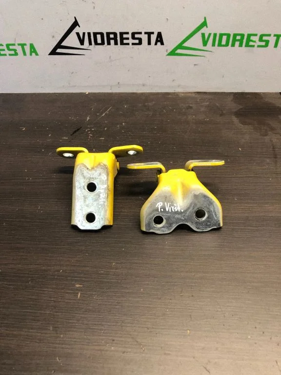 Front door hinges set