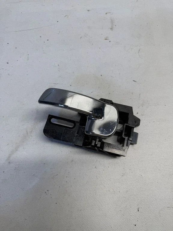 Front door interior handle 80671
