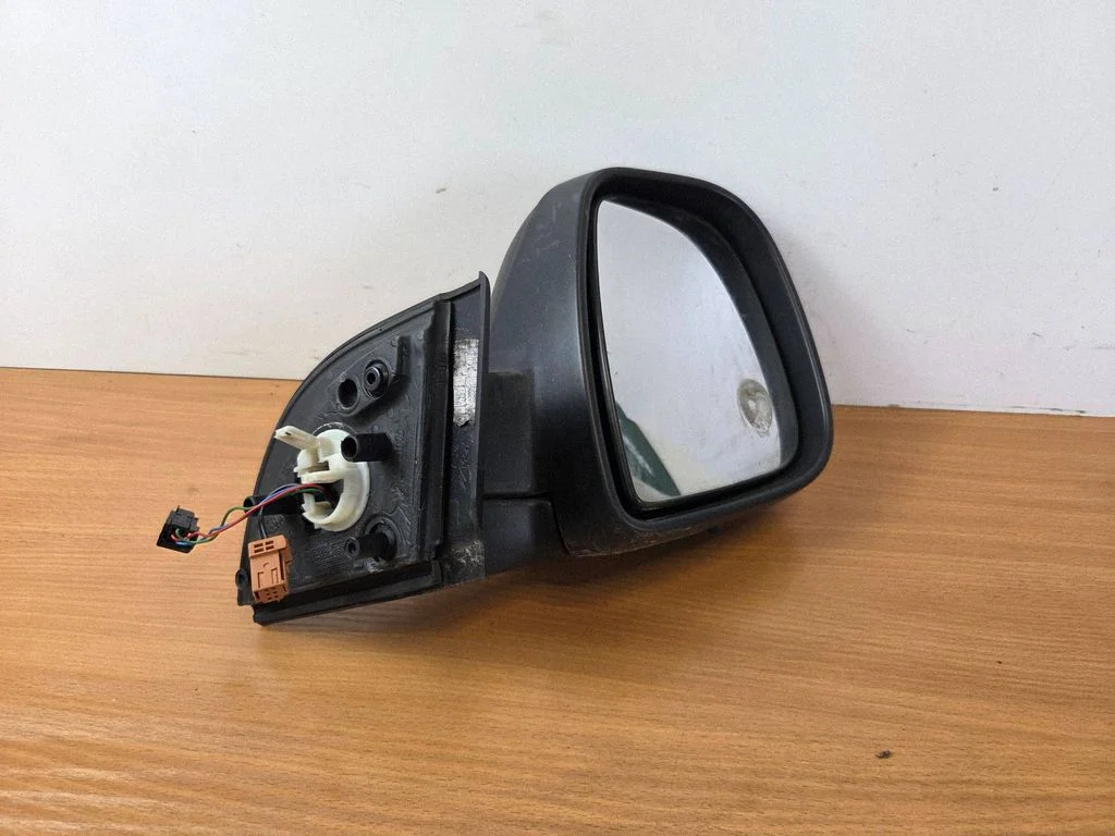 Front door electric wing mirror 232636104
