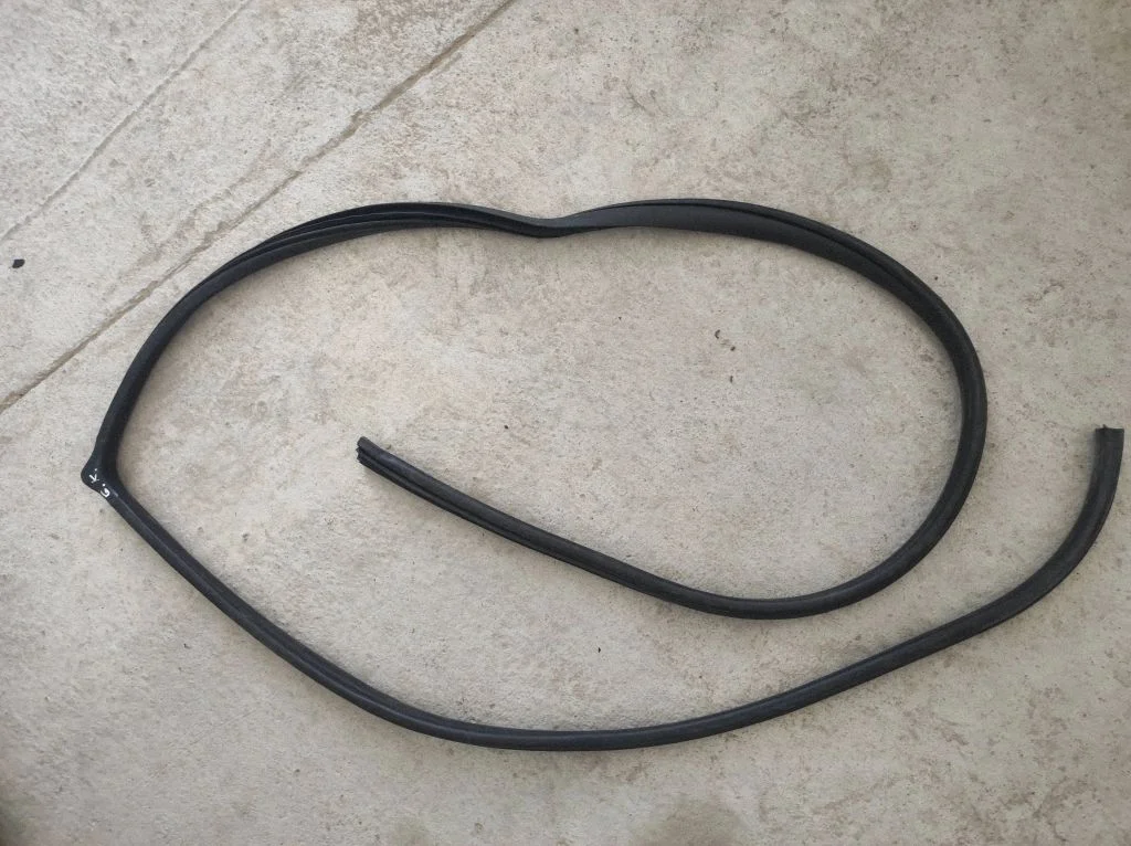 Tagaukse tihend (kere pool) – Opel Antara (2006-2016)