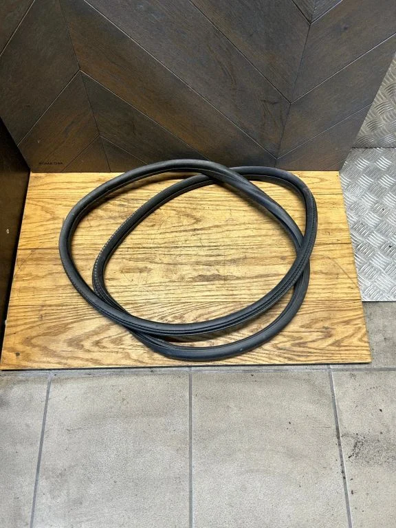 Rear door rubber seal (on body) – Peugeot 2008 I (2013-2019)