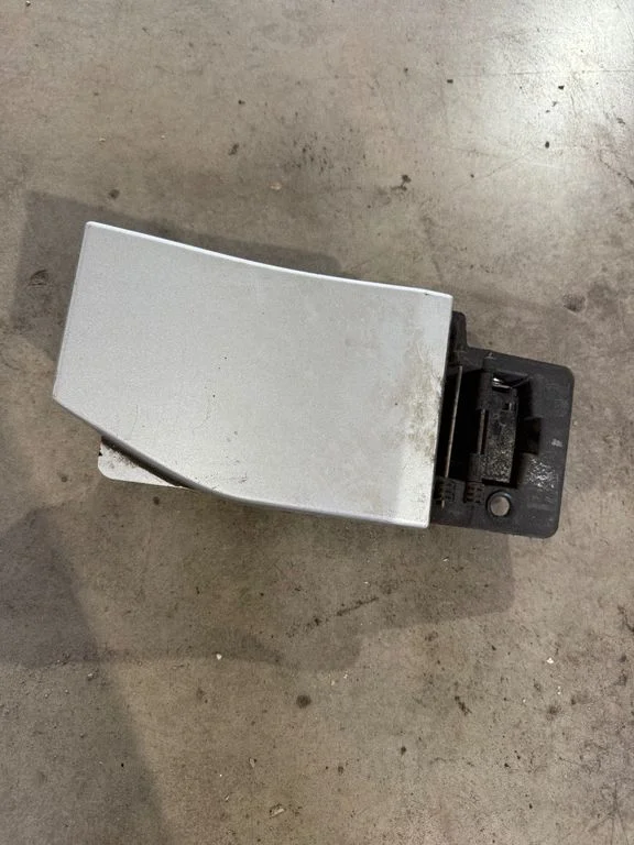 Fuel tank cap – Opel Vivaro (2014-2018)