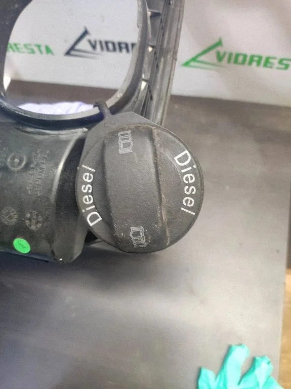 Kütusepaagi kork 8K0809999A