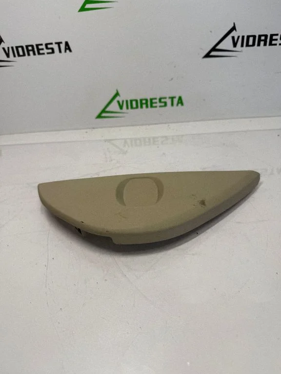 Panel deski rozdzielczej (boczny) 30755647