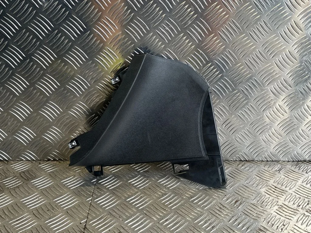 Dashboard side end trim 9802535977