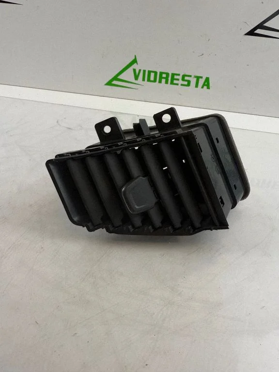 Dashboard side air vent grill/cover trim YP00062877