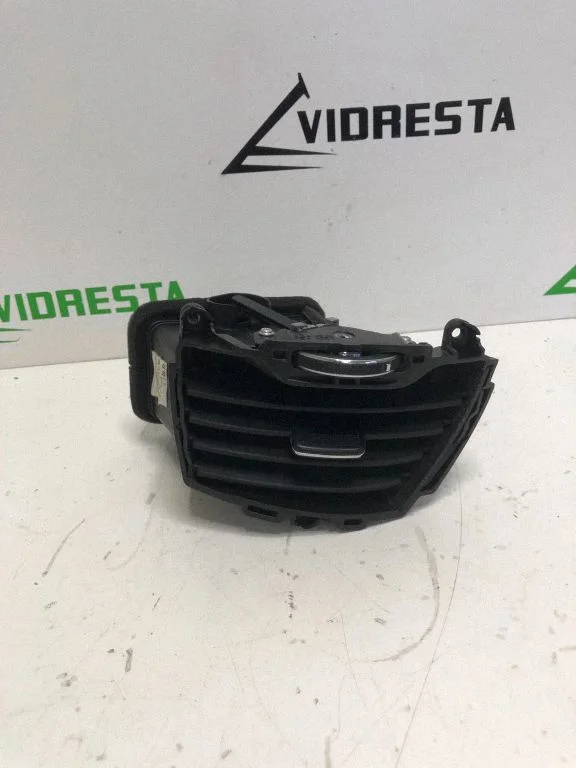 Dashboard side air vent grill/cover trim 974803W000