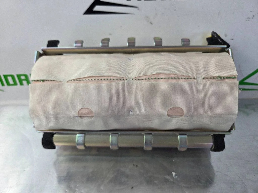 Passenger airbag – Honda CR-V (2013-2016)