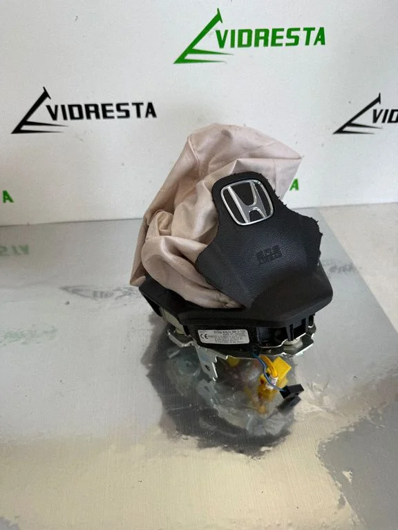Steering wheel airbag – Honda CR-V (2013-2016)