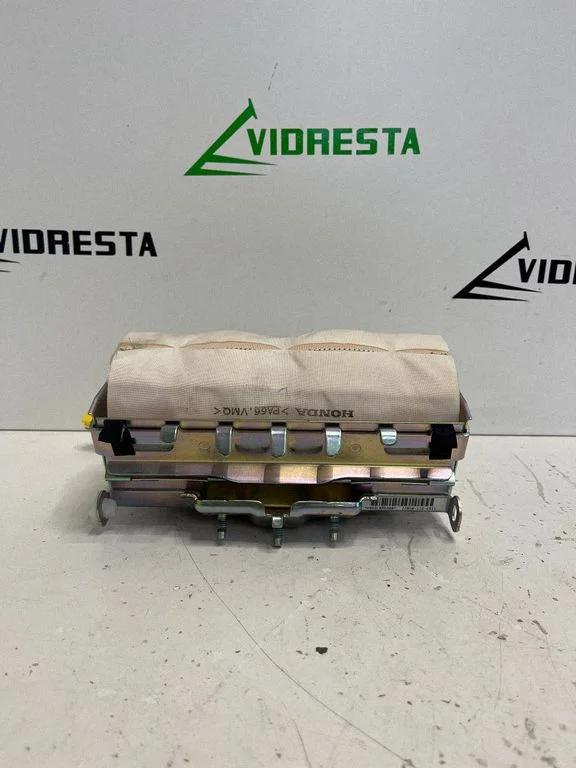Passenger airbag – Honda CR-V (2013-2016)