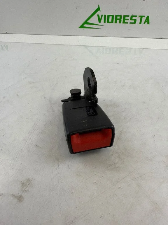 Rear seatbelt buckle – Opel Corsa D (2006-2014)