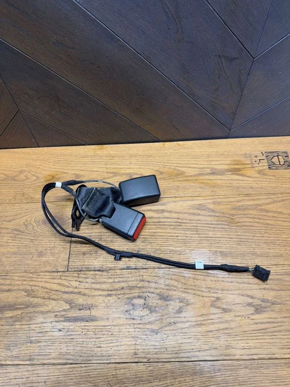 Rear seatbelt buckle – Opel Corsa F (2019-)