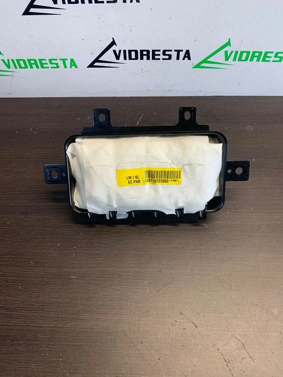 Kõrvalistuja turvapadi PA50671000