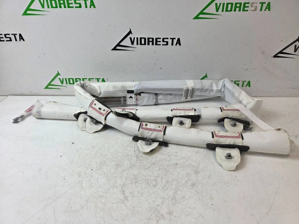 Katuse turvapadi (kardin) F36504488