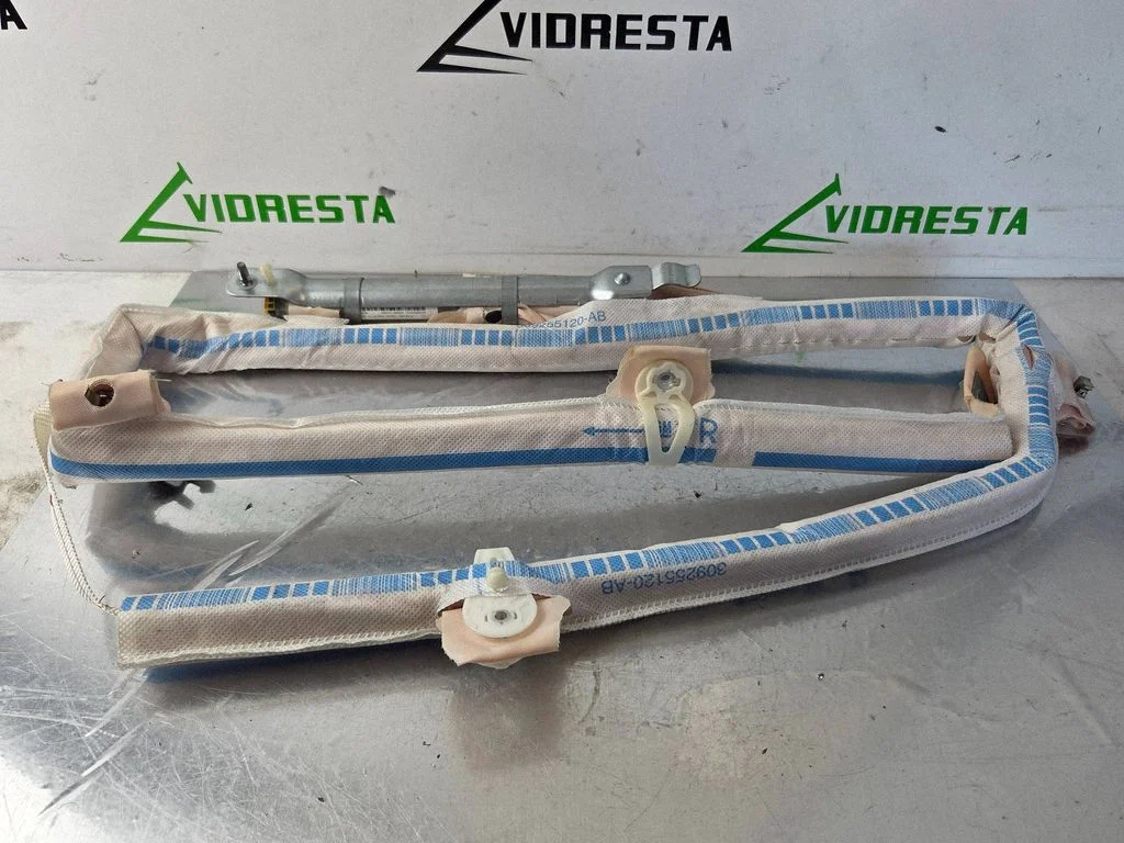 Katuse turvapadi (kardin) – Opel Astra K (2015-2021)