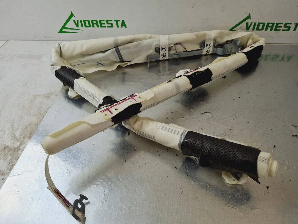 Katuse turvapadi (kardin) 644144100B
