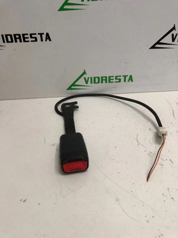 Front seatbelt buckle – KIA Sportage (2011-2016)