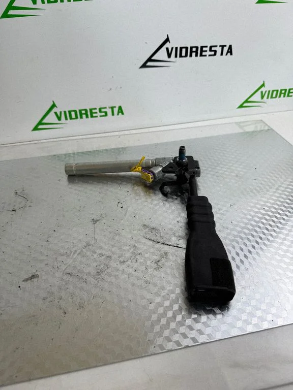 Eesmise turvavöö pannal – Hyundai Tucson TL (2015-)