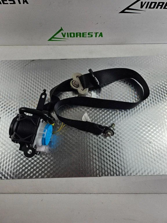Front seatbelt – Mazda 6 (2016-2018)