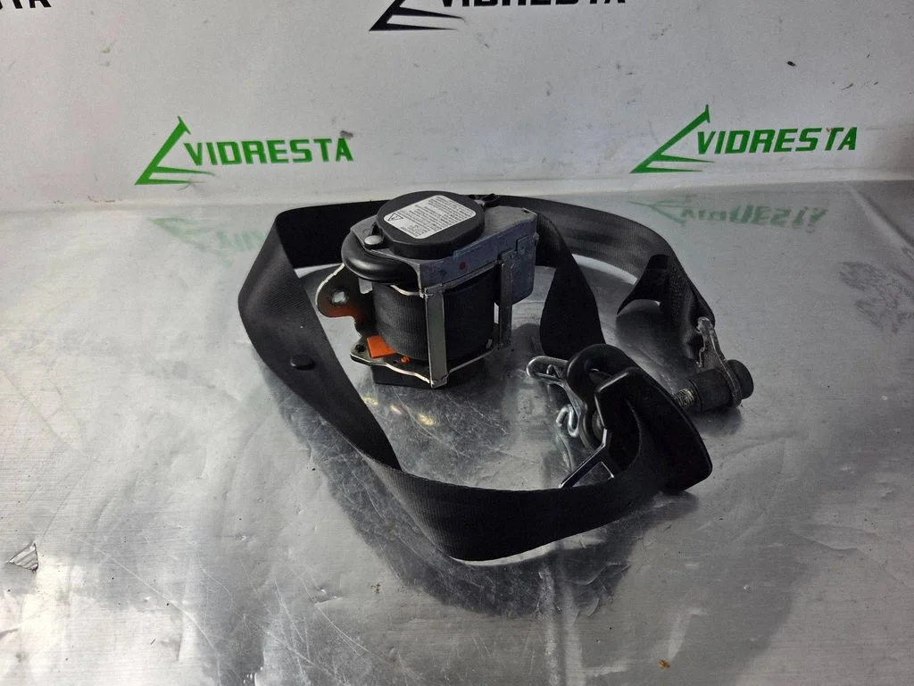 Front seatbelt – Ford Transit/ Tourneo Connect Grand Tourneo Connect (2013-2018)