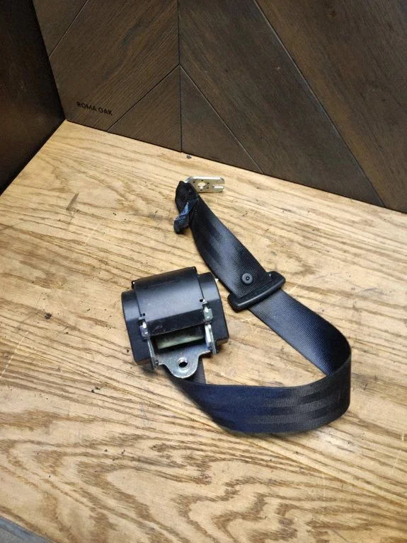 Tagumine turvavöö 608001300