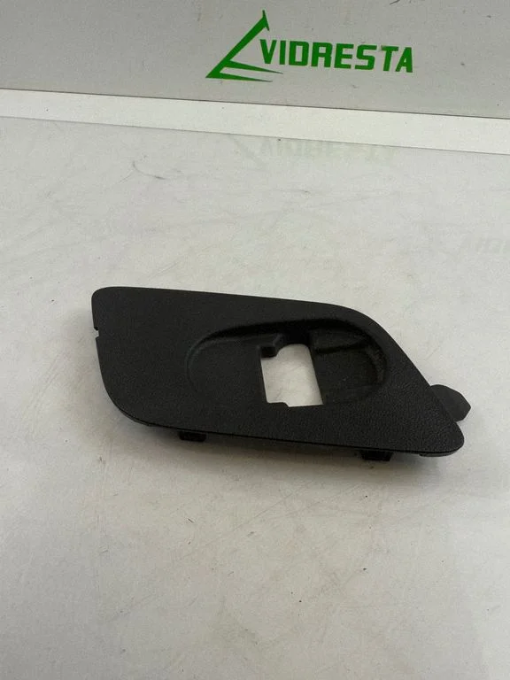 Other trunk/boot trim element YP00037077