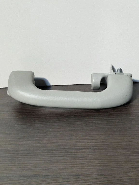 Rear interior roof grab handle 5354923