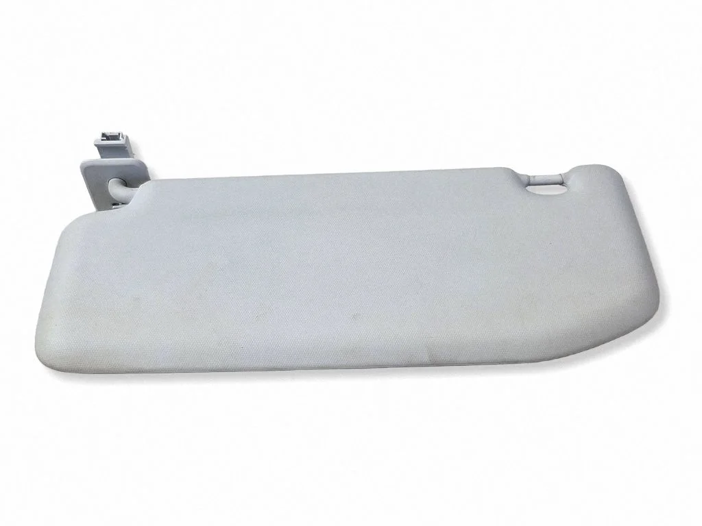 Sun visor – left
