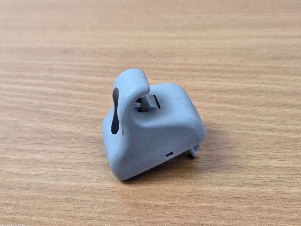 Sun visor clip/hook/bracket