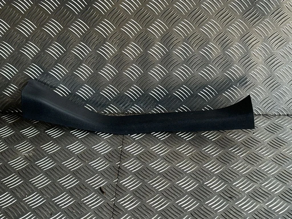 Tagalävise kate (sisemine) 769B73Nloa