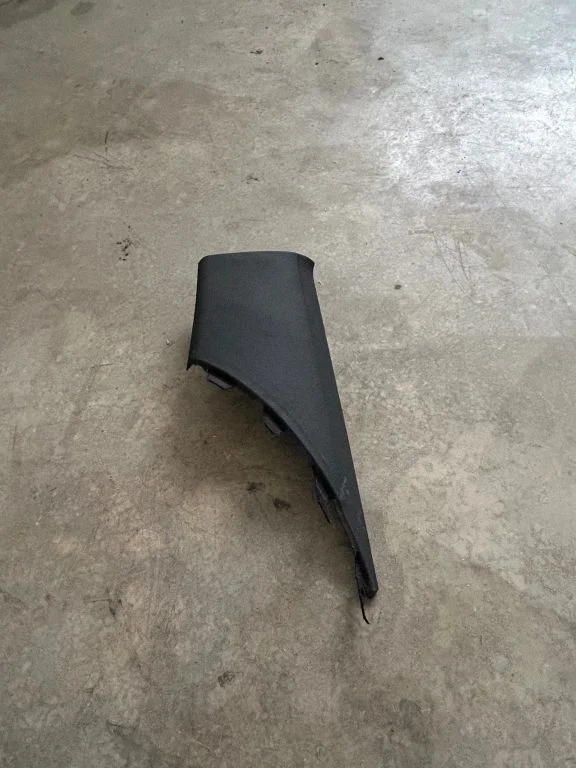(D)pillar trim (top) – Audi A4 Allroad B8 (2008-2016)