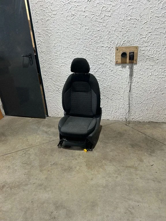 Fotel pasażera przedni