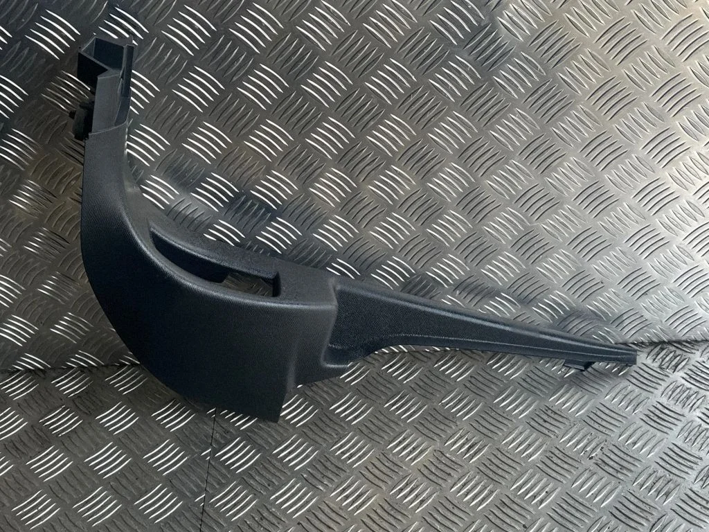 Front sill trim cover 9677430977
