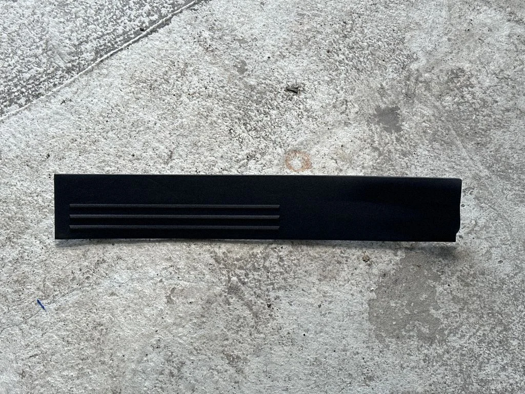 Listwa progowa przednia (wewnętrzna) – Chrysler Grand Voyager V (2007-2015)
