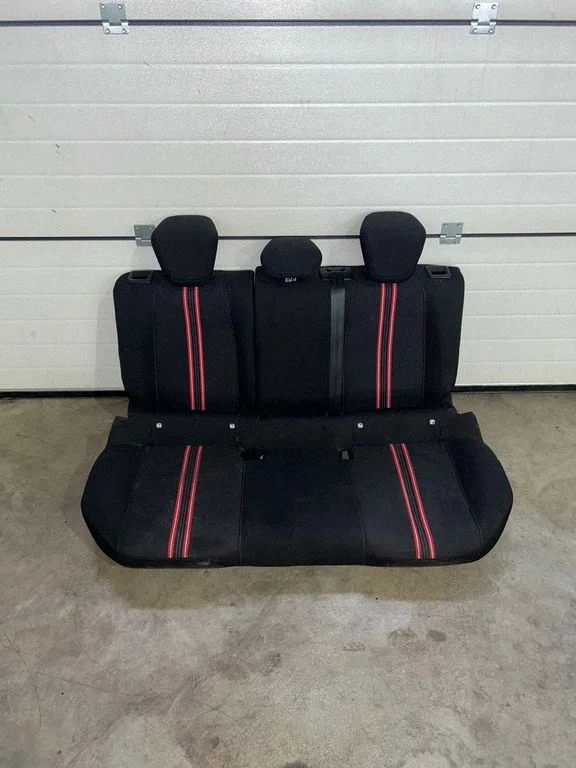 Rear seat – Opel Corsa F (2019-)