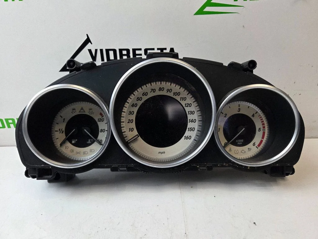 Speedometer (instrument cluster) A2129007329