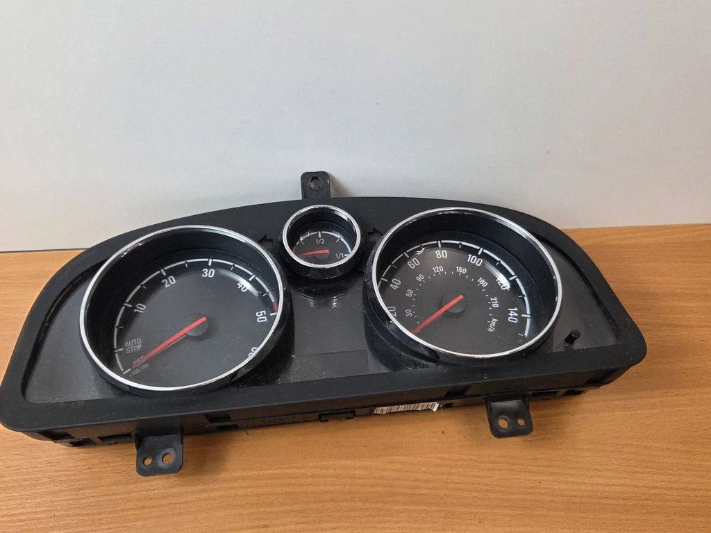 Speedometer (instrument cluster) – Opel Antara (2006-2016)