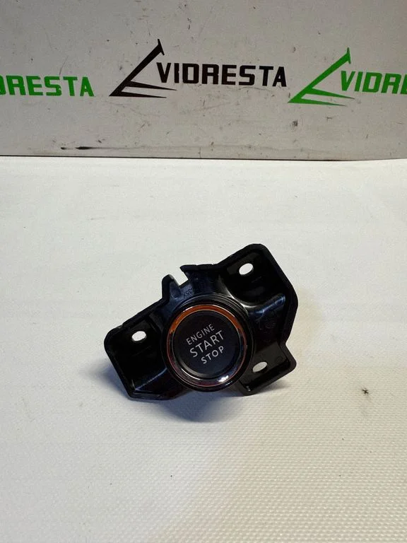 Przycisk start/stop silnika – Peugeot 208 II (2019-)